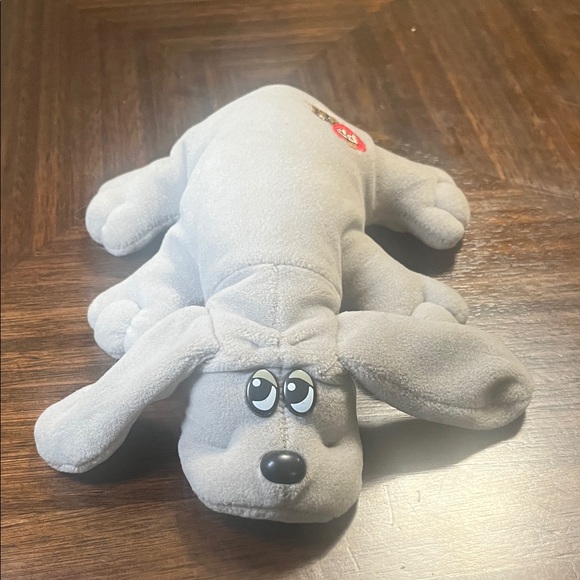VINTAGE 1985 POUND PUPPY Tonka Gray Plush STUFFIE stuffed animal - Picture 1 of 9